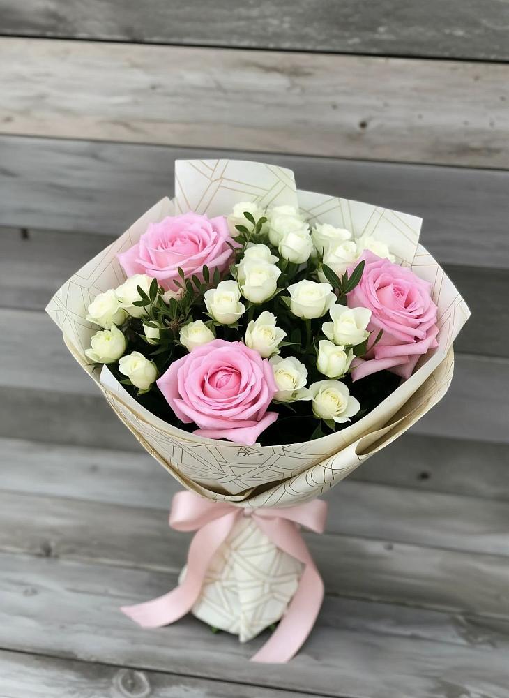 Букет цветов из: Розы в Родионово-Несветайской