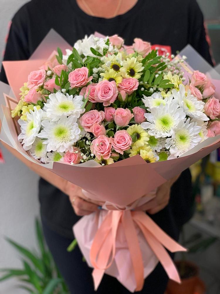 Букет цветов из: Розы и Хризантемы в Родионово-Несветайской