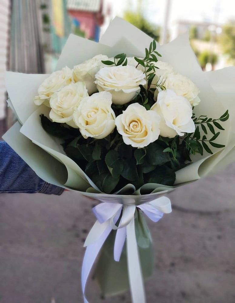Букет Белые розы Проуд в Родионово-Несветайской