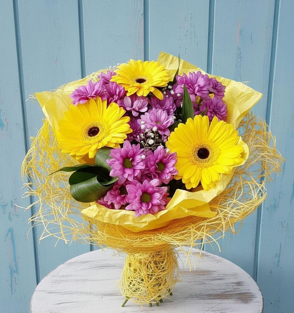 Букет цветов из: Хризантемы и Герберы в Родионово-Несветайской