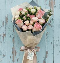 Букет цветов из:  Розы в Родионово-Несветайской