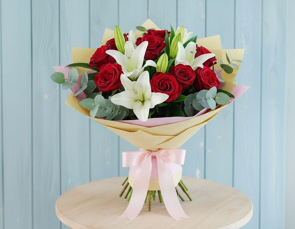 Букет цветов из: Лилии и Розы в Родионово-Несветайской